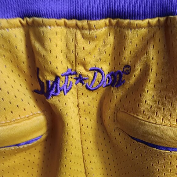 Medium Vintage Basketball Shorts Just Don Los Angeles Lakers 1996-97 M USA Made - Picture 7 of 8